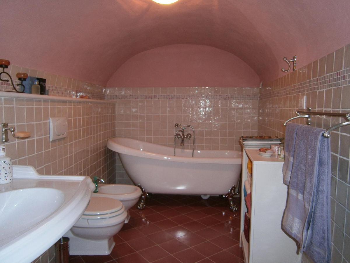 B&B Pietre Antiche Vezzi Portio Εξωτερικό φωτογραφία